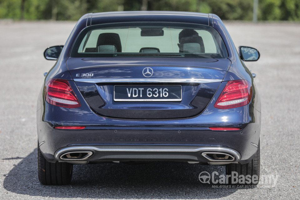 Mercedes-Benz E-Class W213 (2016) Exterior