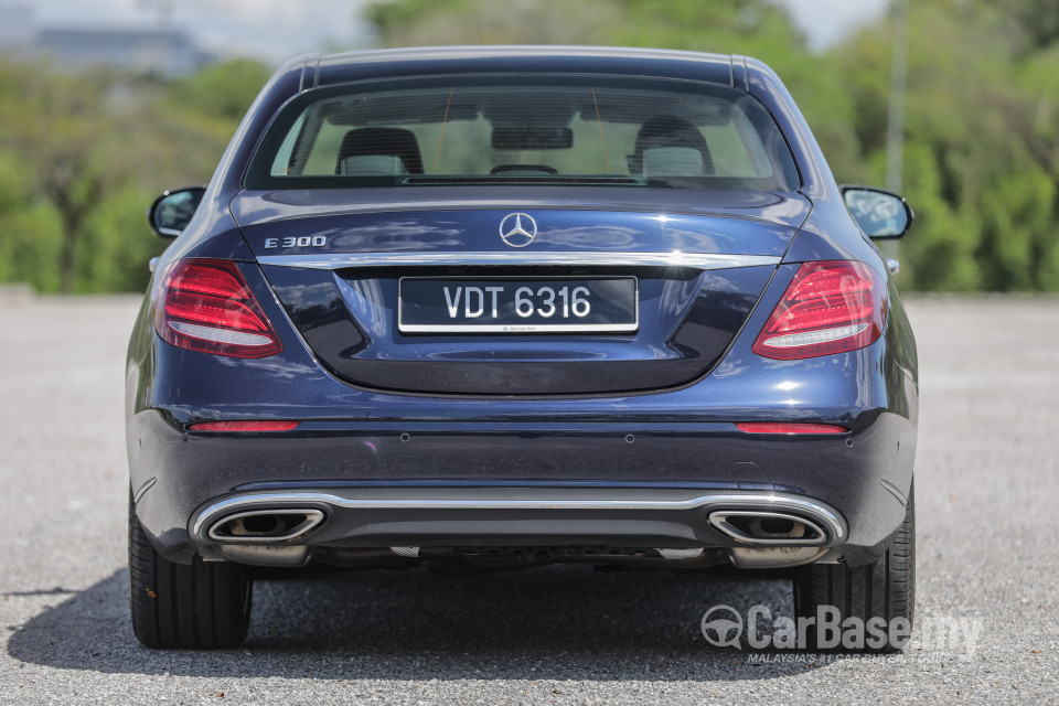 Mercedes-Benz E-Class W213 (2016) Exterior