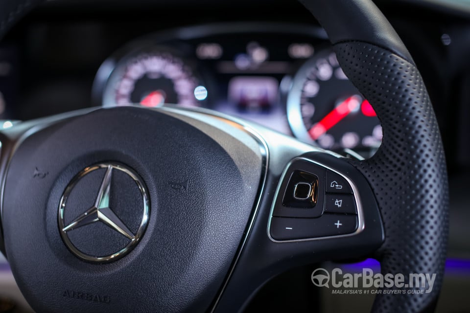 Mercedes-Benz E-Class W213 (2016) Interior