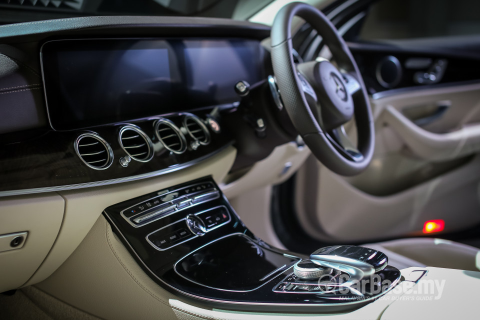 Mercedes-Benz E-Class W213 (2016) Interior