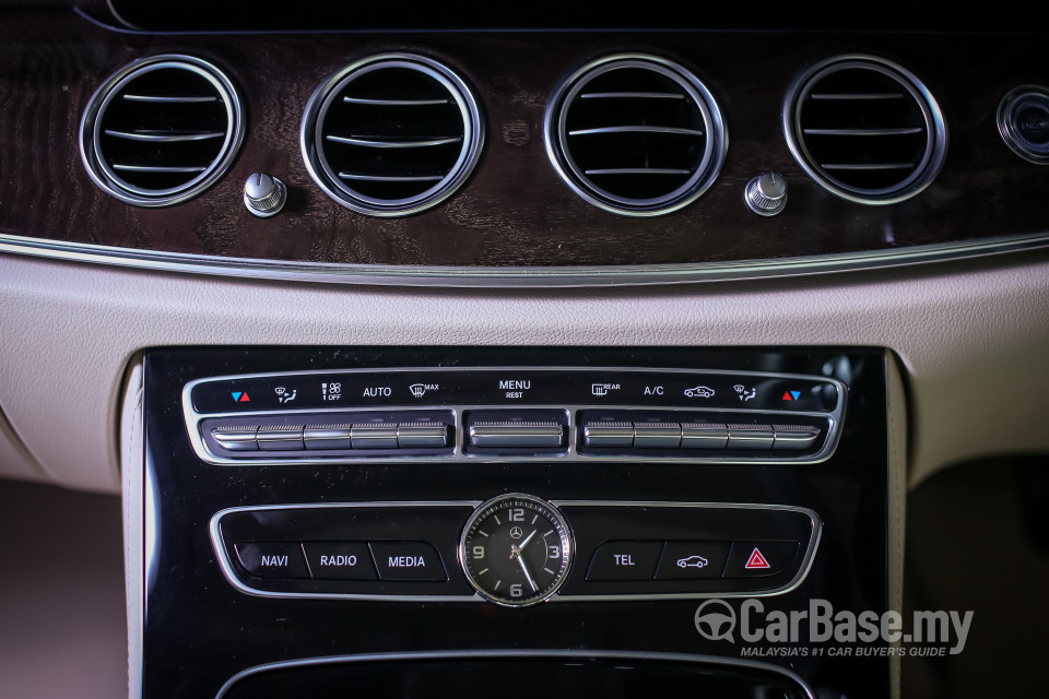 Mercedes-Benz E-Class W213 (2016) Interior