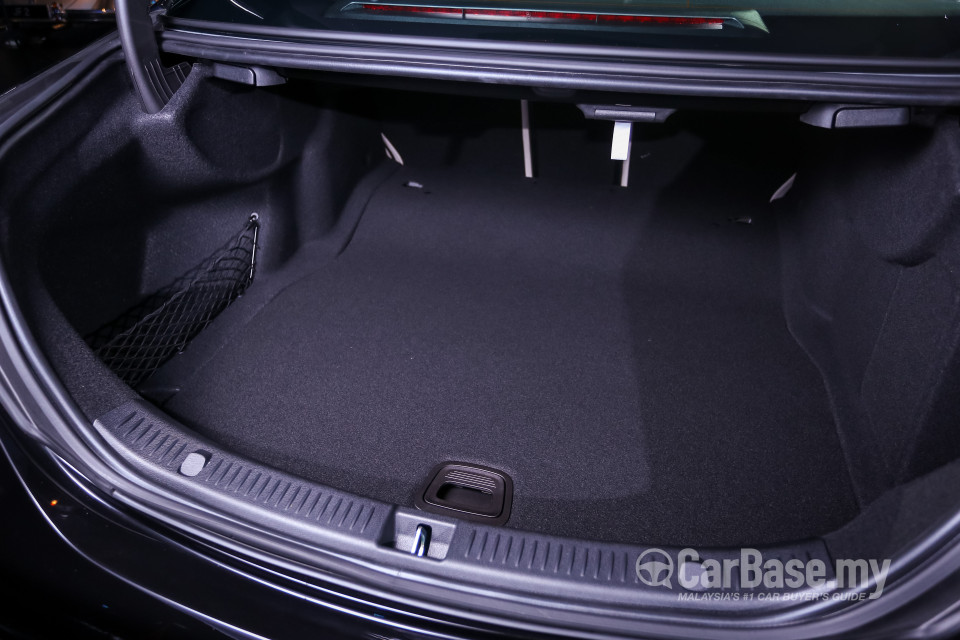 Mercedes-Benz E-Class W213 (2016) Interior