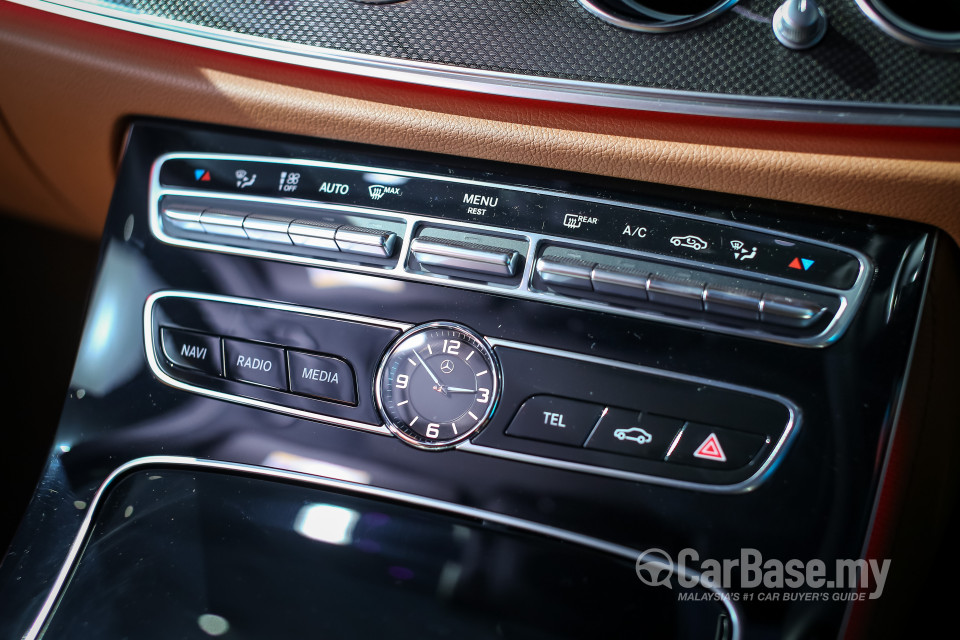 Mercedes-Benz E-Class W213 (2016) Interior