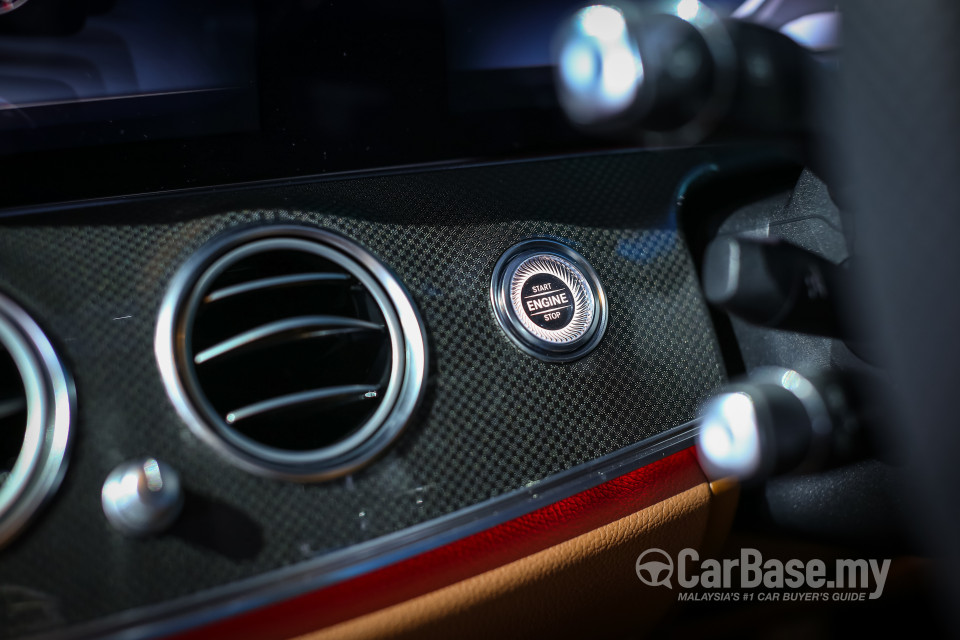 Mercedes-Benz E-Class W213 (2016) Interior
