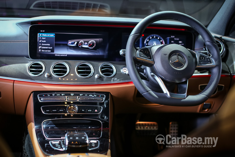 Mercedes-Benz E-Class W213 (2016) Interior