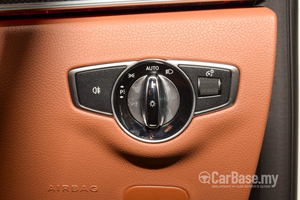 Mercedes-Benz E-Class W213 (2016) Interior