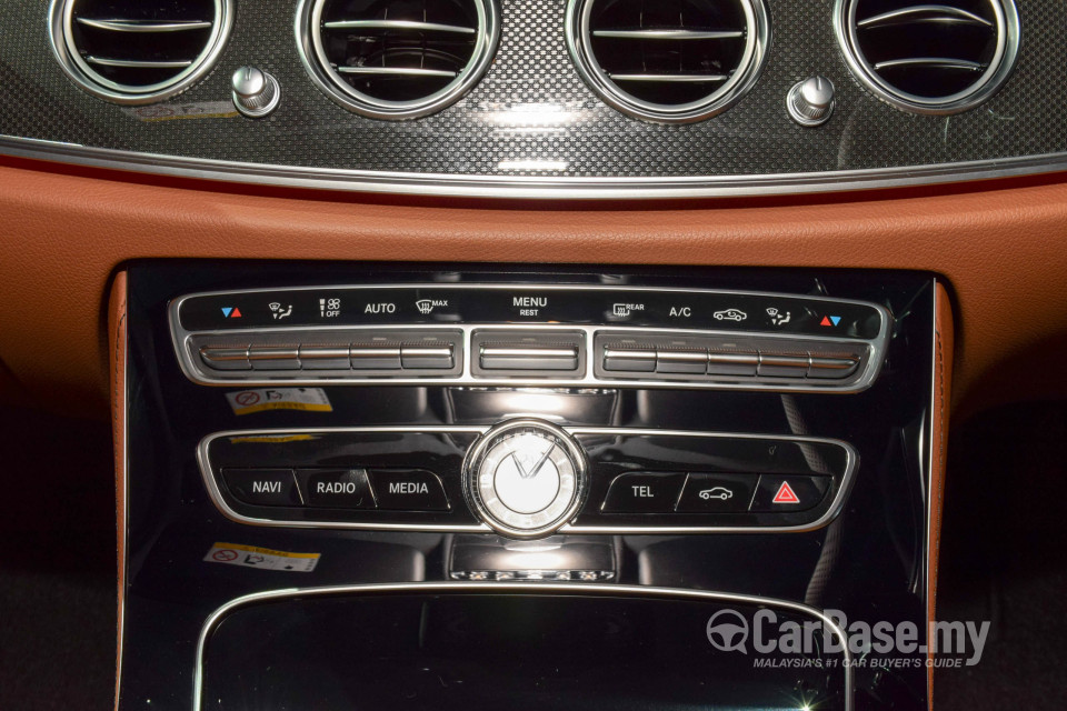 Mercedes-Benz E-Class W213 (2016) Interior