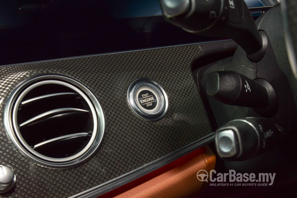 Mercedes-Benz E-Class W213 (2016) Interior