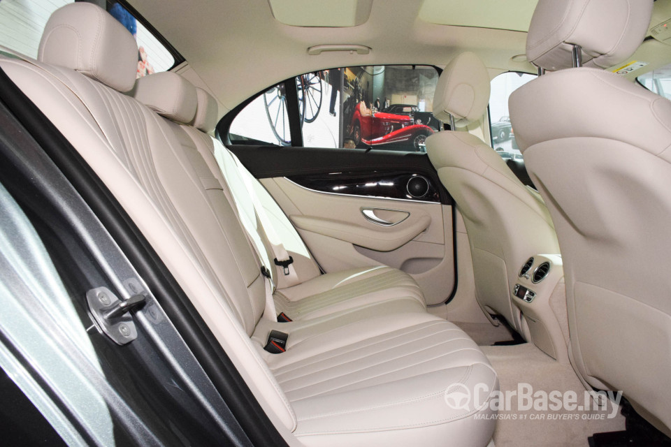 Mercedes-Benz E-Class W213 (2016) Interior