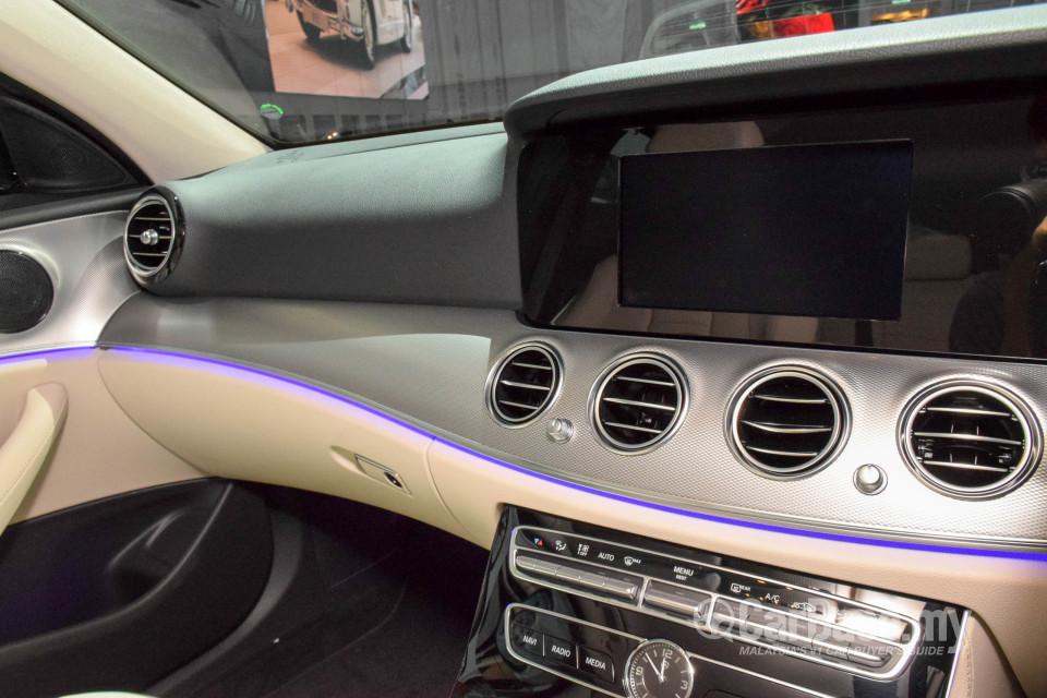 Mercedes-Benz E-Class W213 (2016) Interior