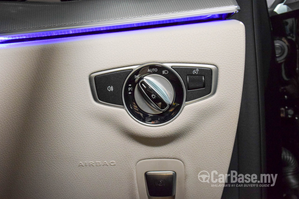 Mercedes-Benz E-Class W213 (2016) Interior