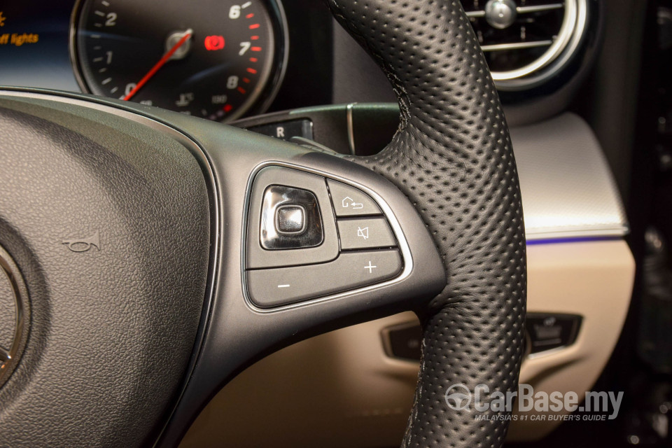 Mercedes-Benz E-Class W213 (2016) Interior