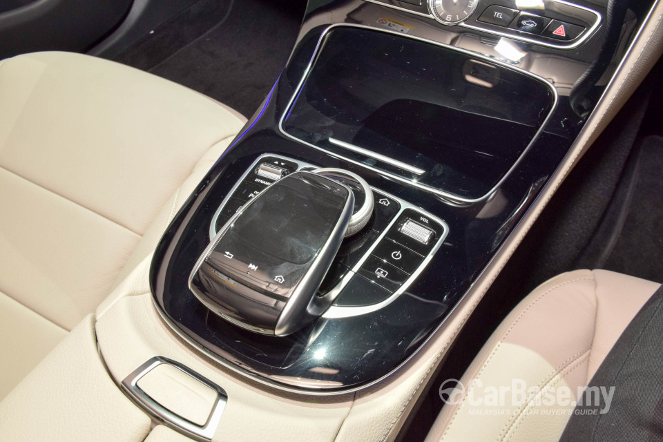 Mercedes-Benz E-Class W213 (2016) Interior