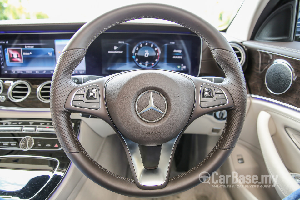 Mercedes-Benz E-Class W213 (2016) Interior