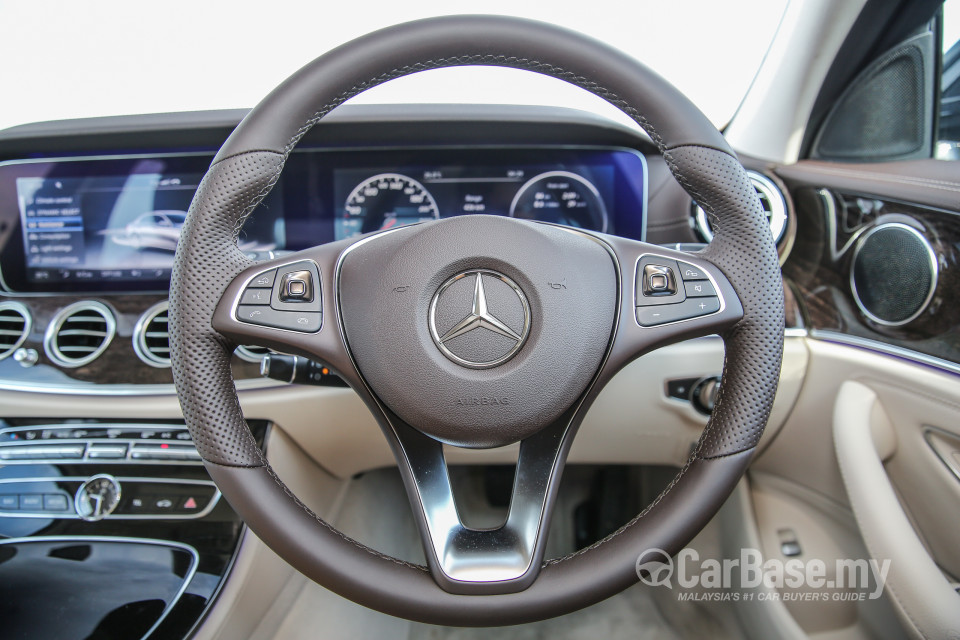 Mercedes-Benz E-Class W213 (2016) Interior