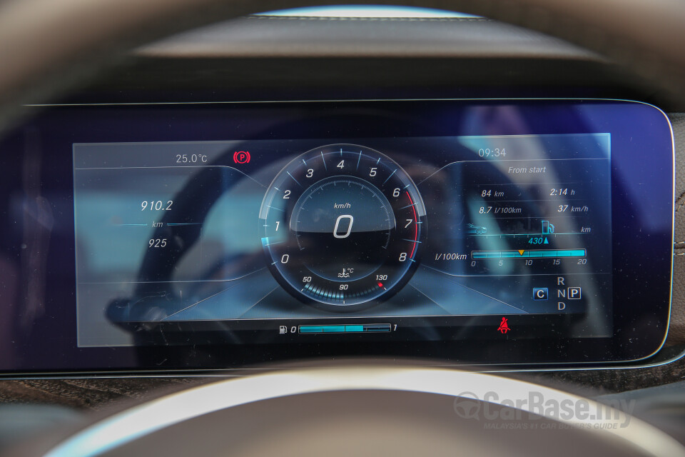 BMW i4 G26 (2022) Interior