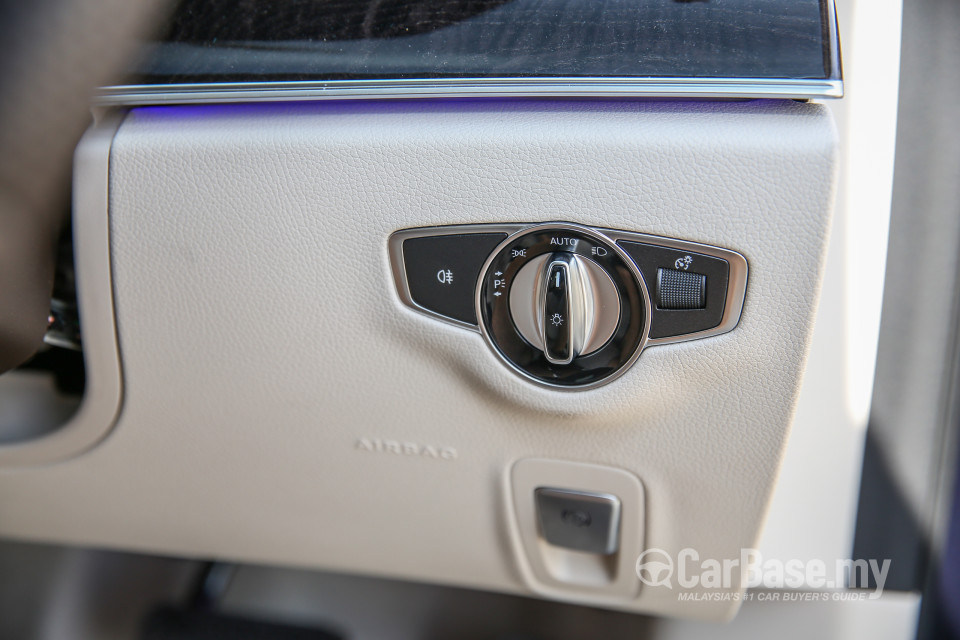 Mercedes-Benz E-Class W213 (2016) Interior