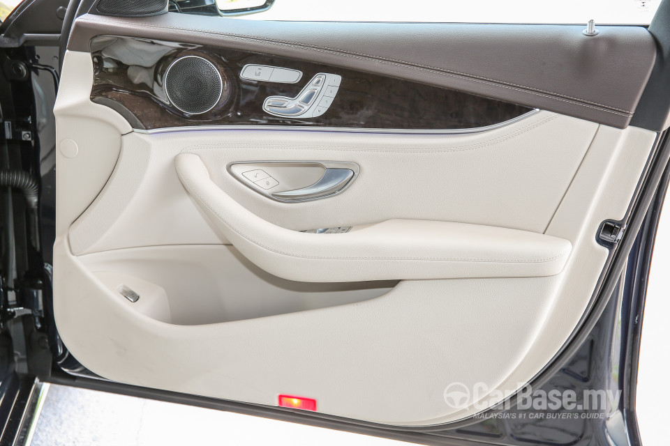 Mercedes-Benz E-Class W213 (2016) Interior
