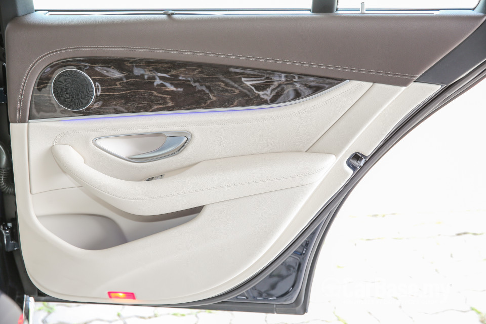 Mercedes-Benz E-Class W213 (2016) Interior