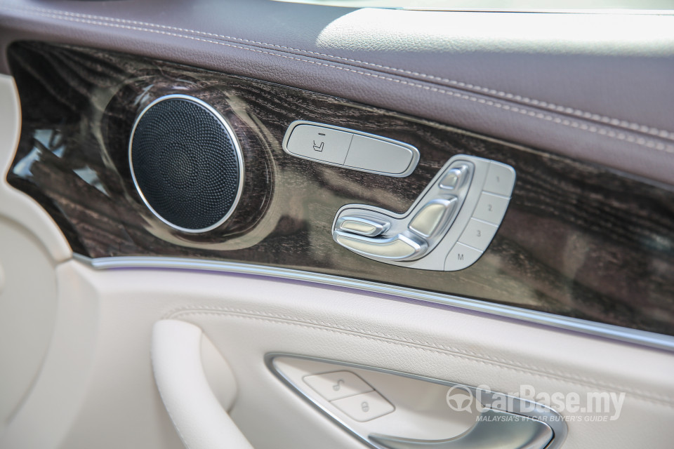 Mercedes-Benz E-Class W213 (2016) Interior