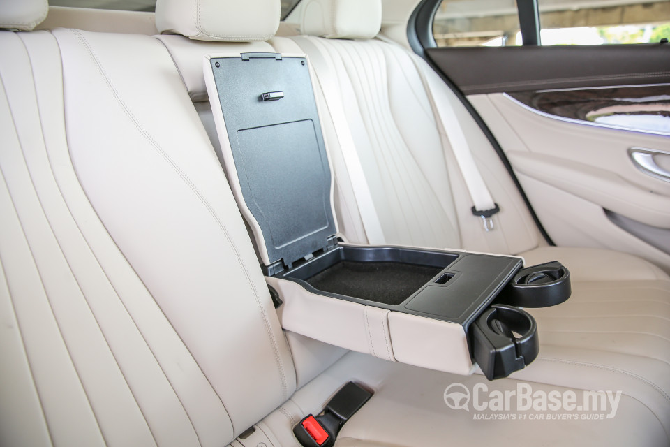 Mercedes-Benz E-Class W213 (2016) Interior
