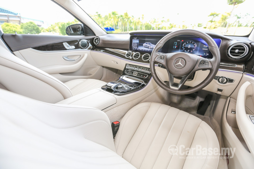 Mercedes-Benz E-Class W213 (2016) Interior