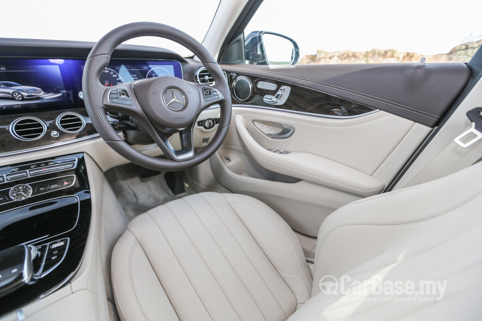 Mercedes-Benz E-Class W213 (2016) Interior