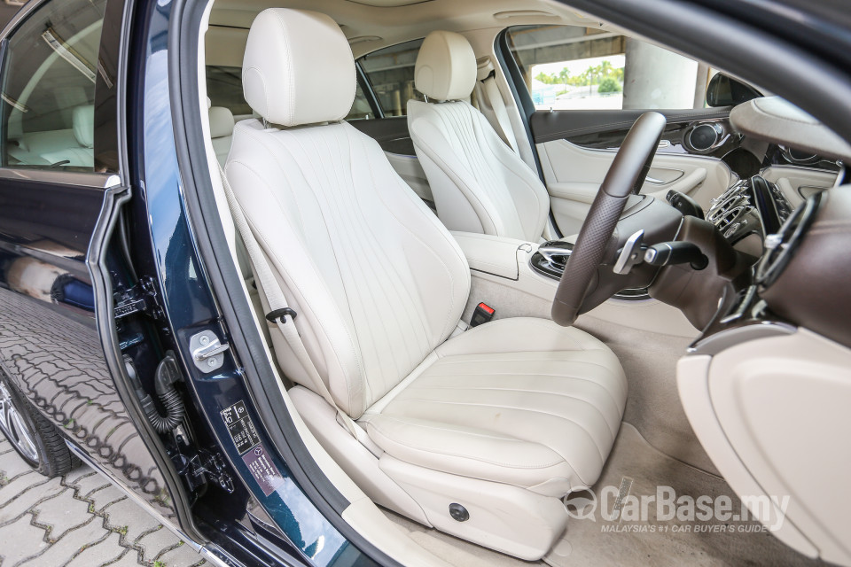 Mercedes-Benz E-Class W213 (2016) Interior