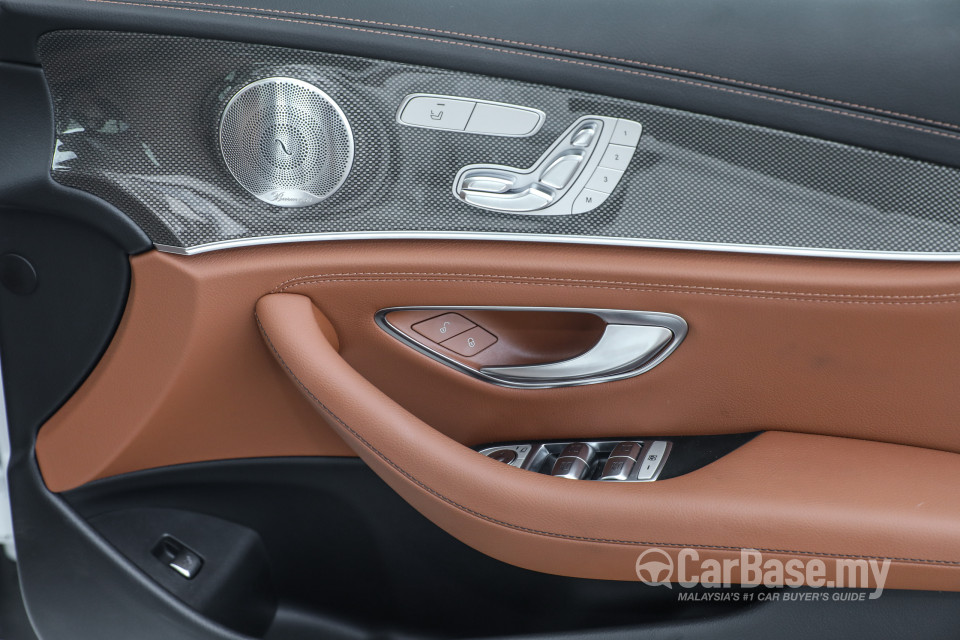 Mercedes-Benz E-Class W213 (2016) Interior