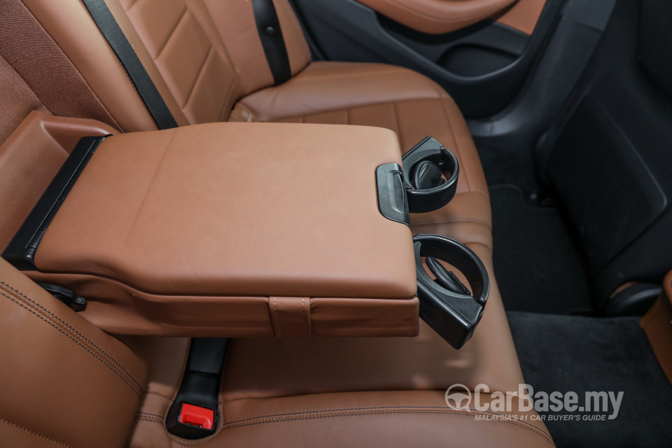 Mercedes-Benz E-Class W213 (2016) Interior