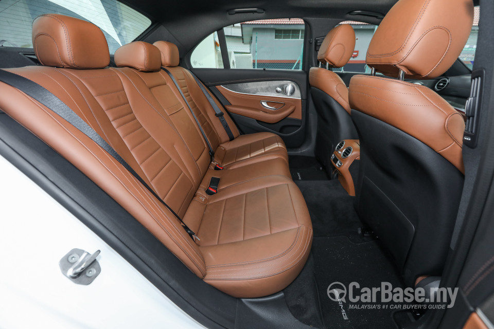 Mercedes-Benz E-Class W213 (2016) Interior
