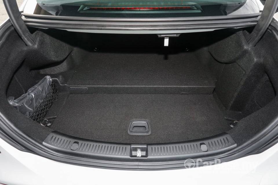 Mercedes-Benz E-Class W213 (2016) Interior