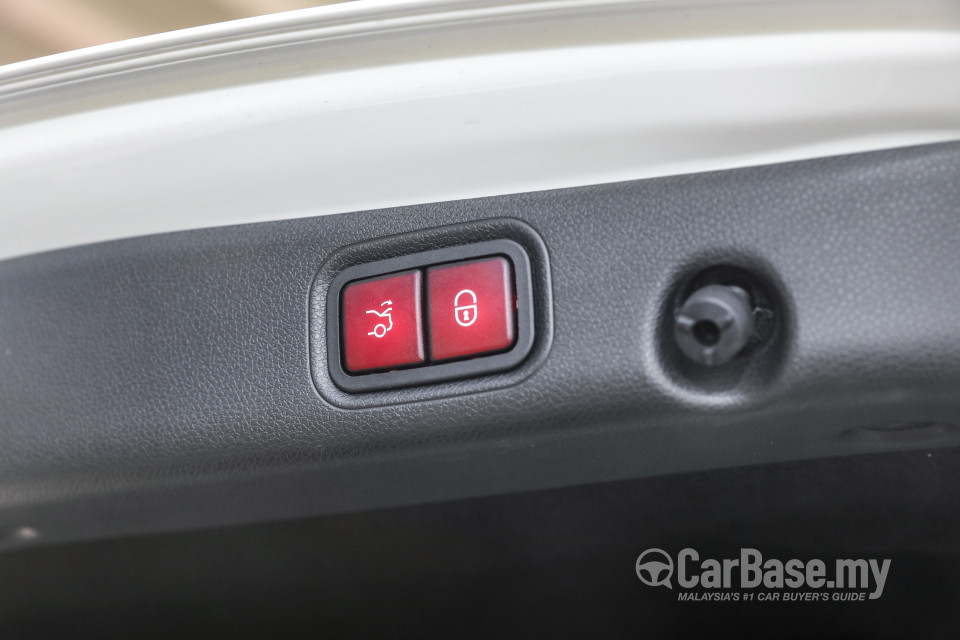 Mercedes-Benz E-Class W213 (2016) Interior