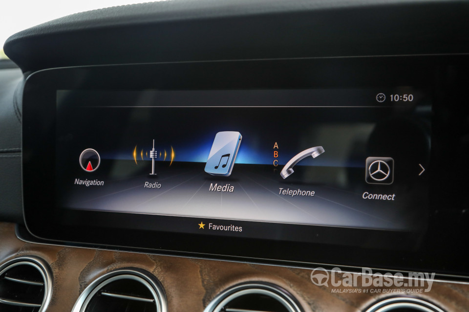 Mercedes-Benz E-Class W213 (2016) Interior