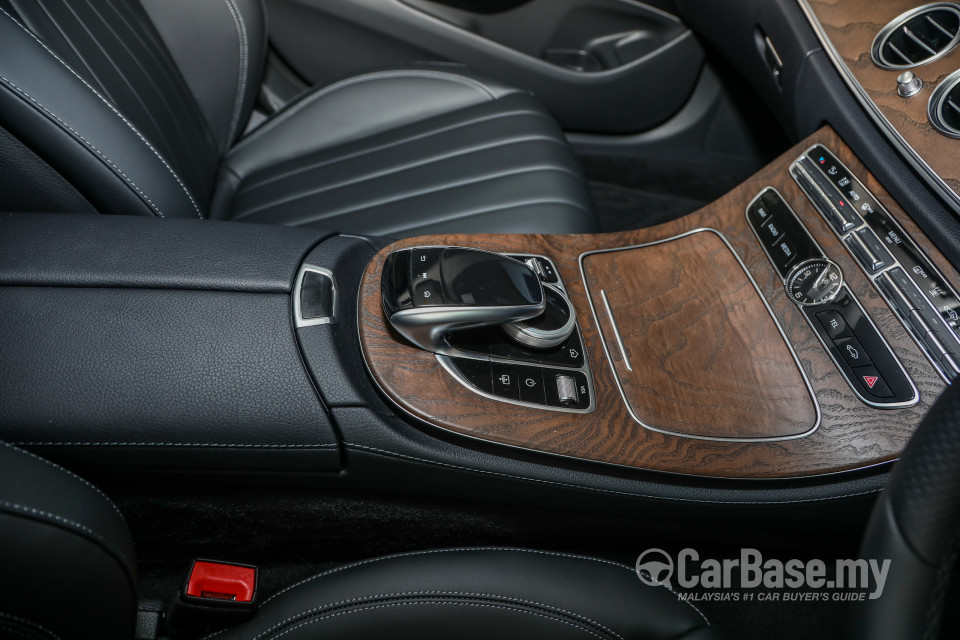Mercedes-Benz E-Class W213 (2016) Interior