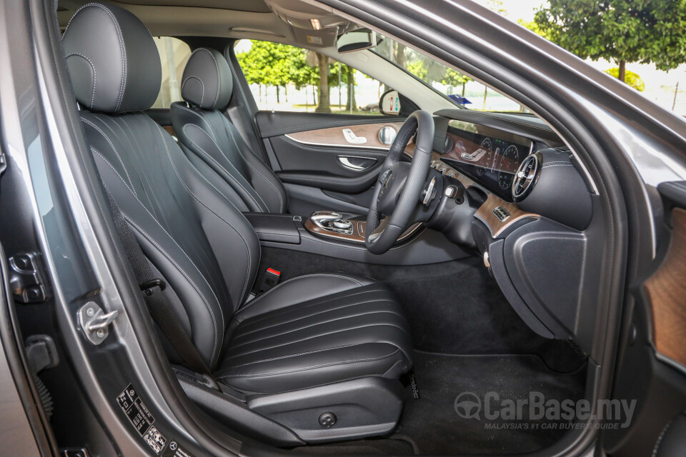 Mazda MX-5 ND (2015) Interior