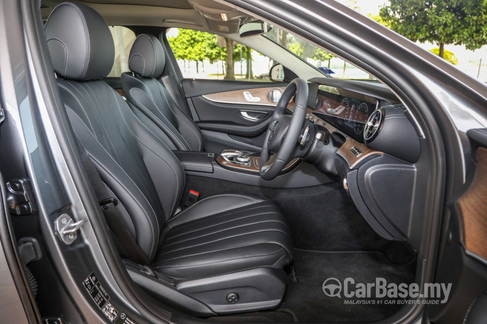 Mercedes-Benz E-Class W213 (2016) Interior