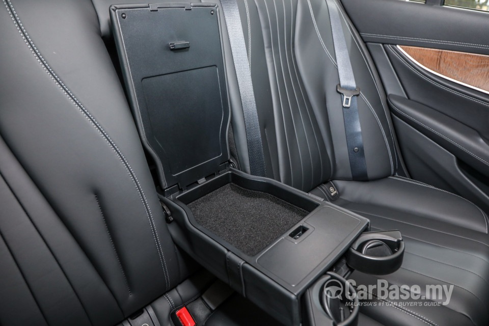 Mercedes-Benz E-Class W213 (2016) Interior