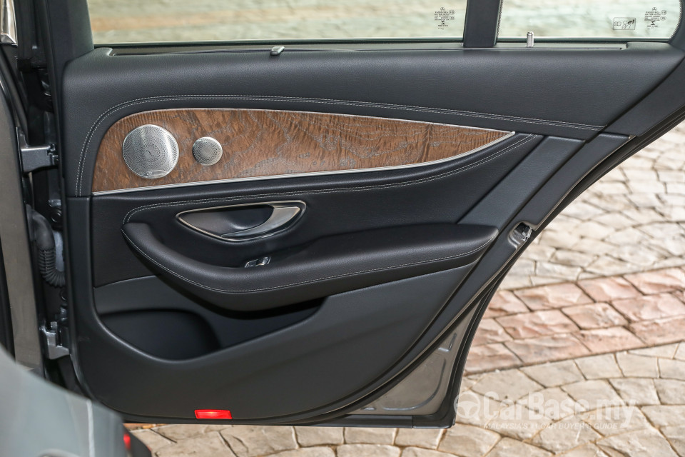 Mercedes-Benz E-Class W213 (2016) Interior