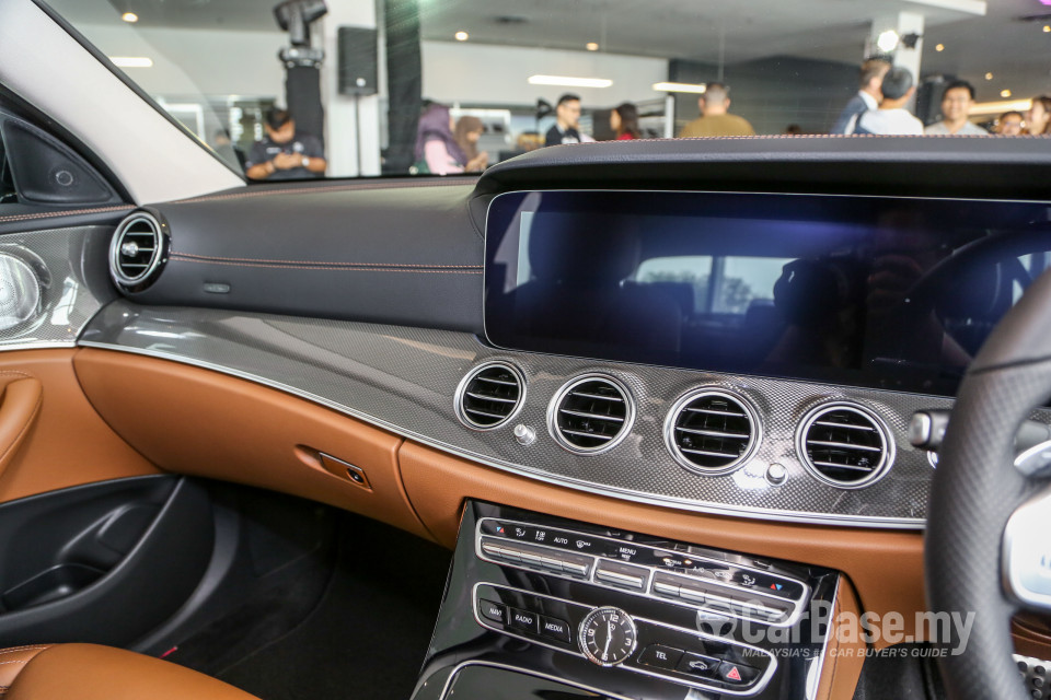 Mercedes-Benz E-Class W213 (2016) Interior