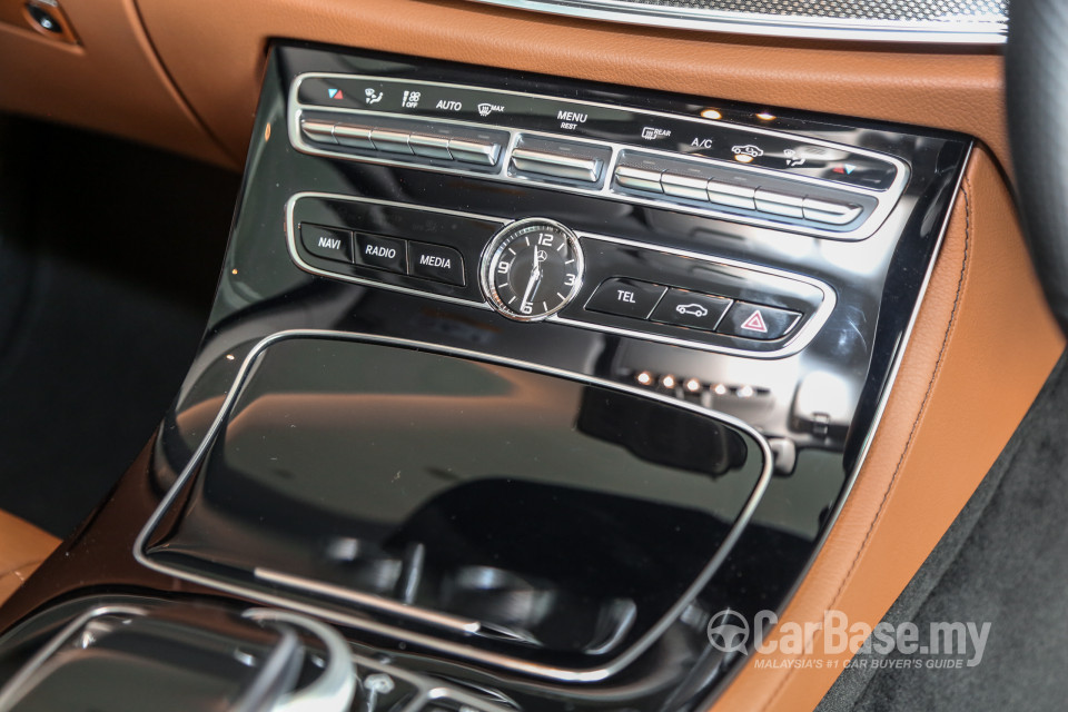 Mercedes-Benz E-Class W213 (2016) Interior