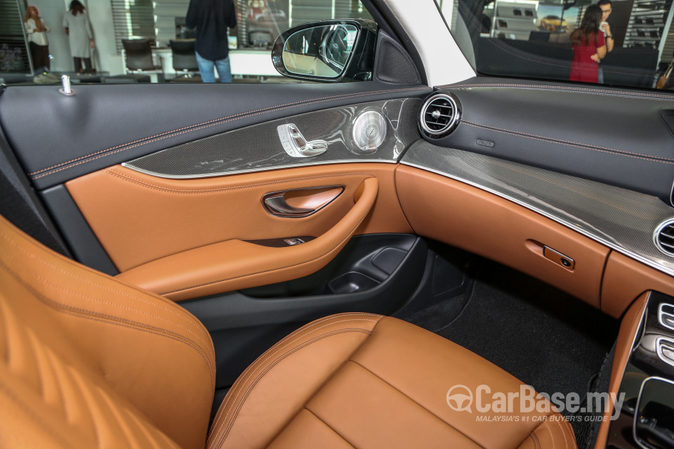 Mercedes-Benz E-Class W213 (2016) Interior