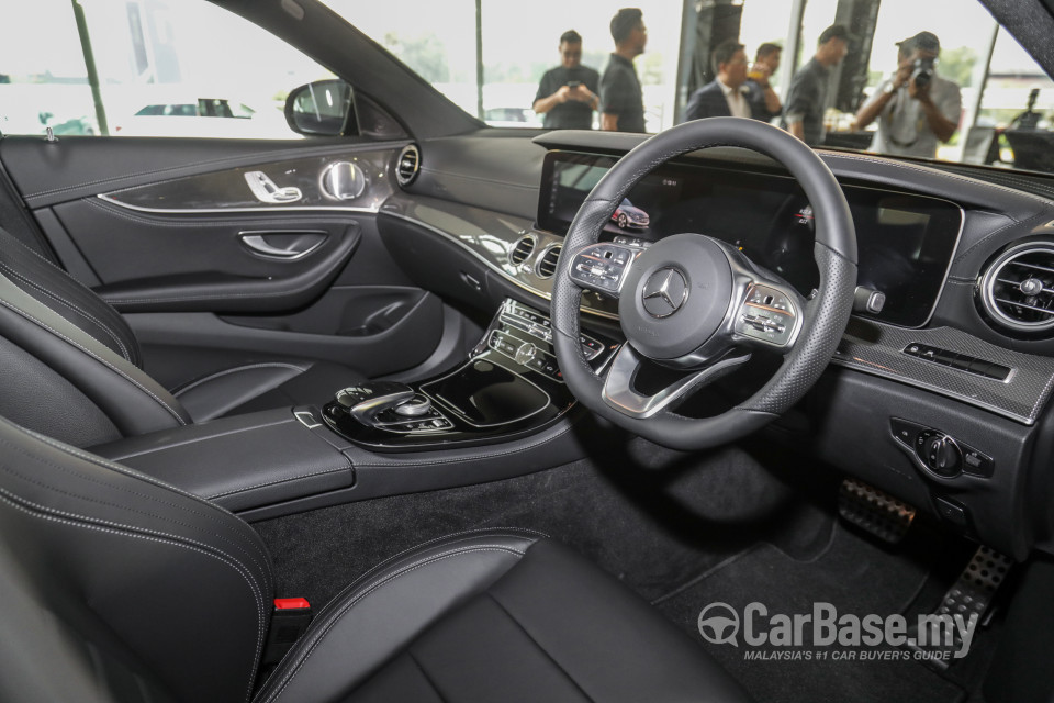 Mercedes-Benz E-Class W213 (2016) Interior