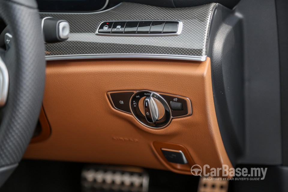 Mercedes-Benz E-Class W213 (2016) Interior