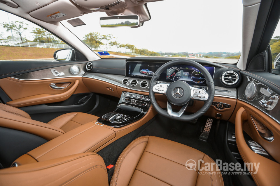 Mercedes-Benz E-Class W213 (2016) Interior