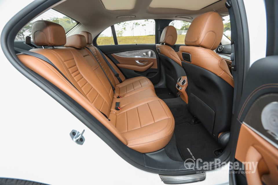 Mercedes-Benz E-Class W213 (2016) Interior