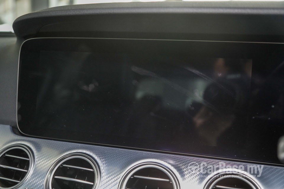 Mercedes-Benz E-Class W213 (2016) Interior