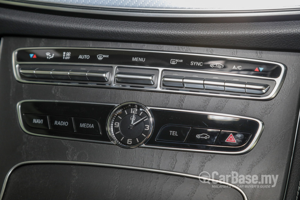 Mercedes-Benz E-Class W213 (2016) Interior