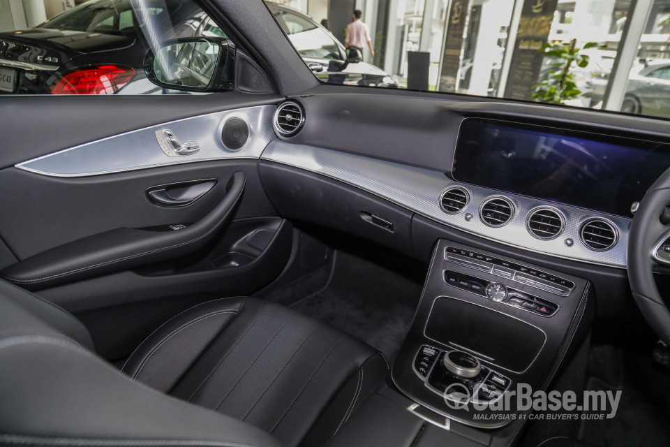 Mercedes-Benz E-Class W213 (2016) Interior