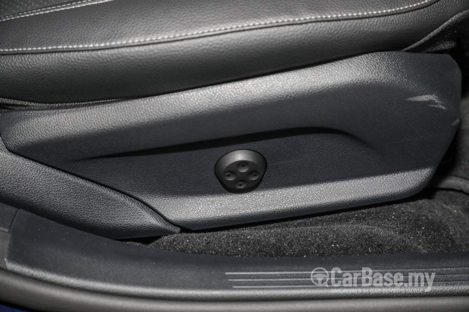 Mercedes-Benz E-Class W213 (2016) Interior